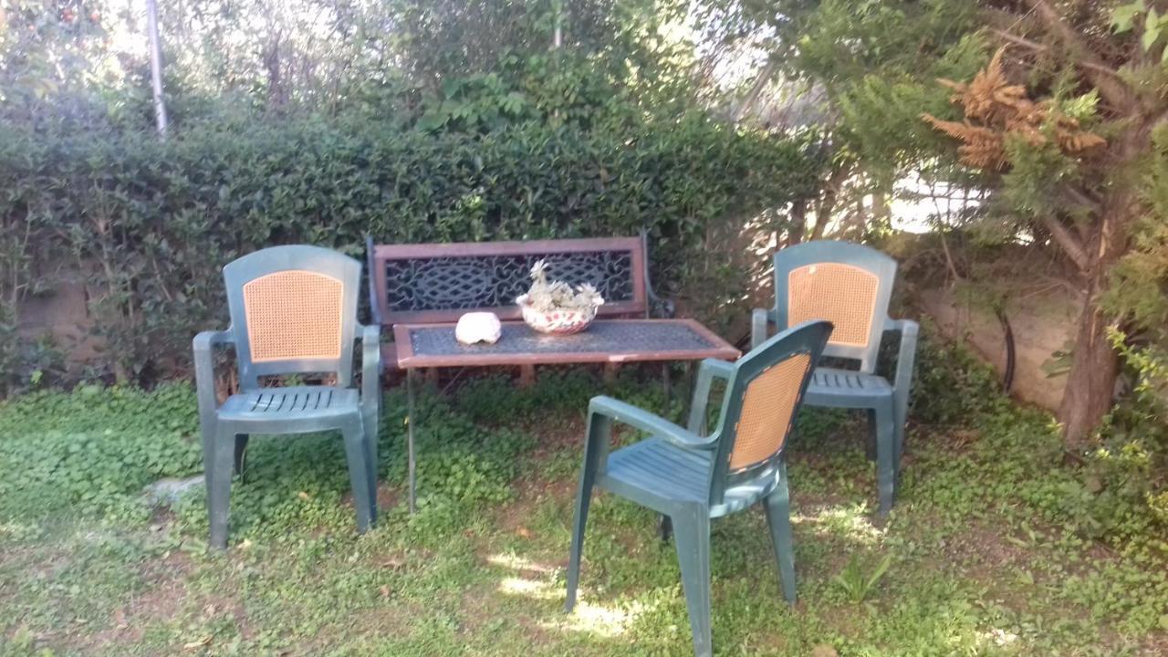 Christinas Garden Apartment Patras