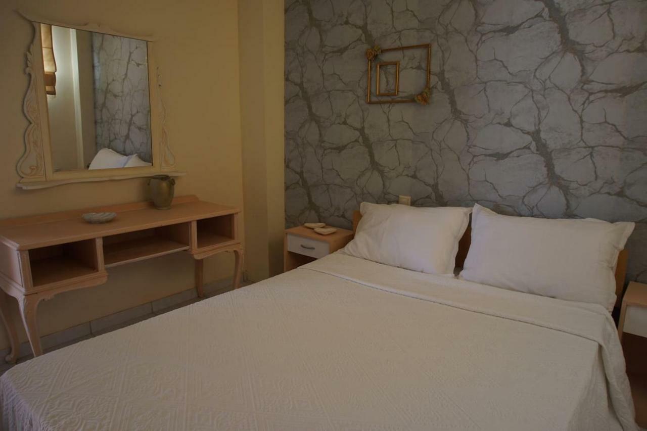 Apartment Christinas Garden Patras